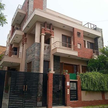 J P Residency Hotell Greater Noida Eksteriør bilde