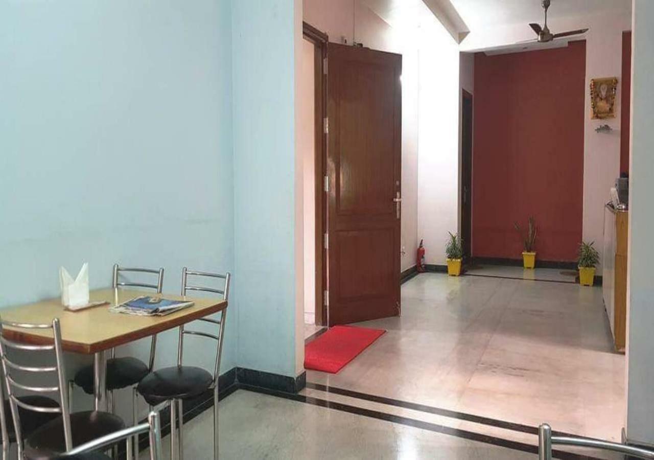 J P Residency Hotell Greater Noida Eksteriør bilde