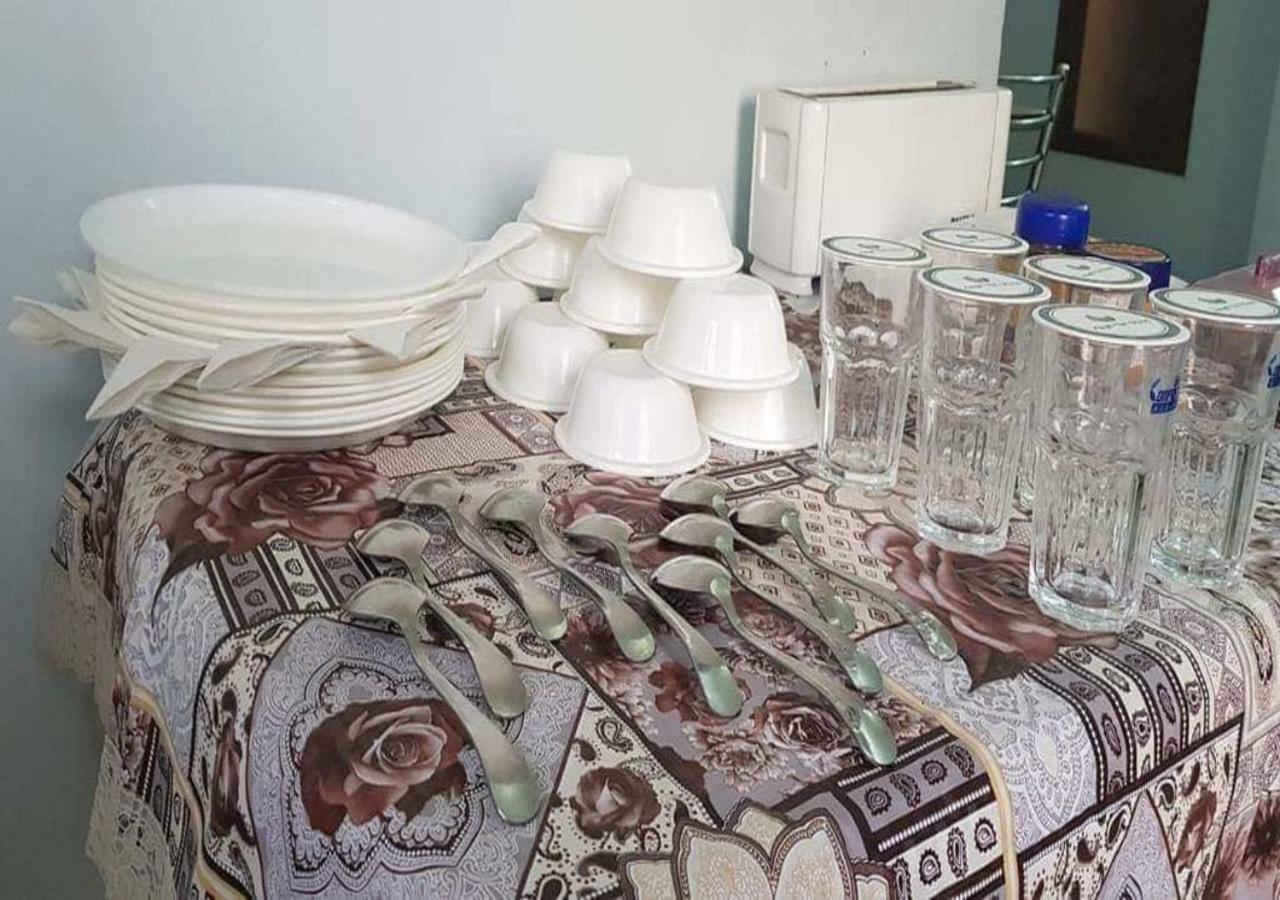 J P Residency Hotell Greater Noida Eksteriør bilde