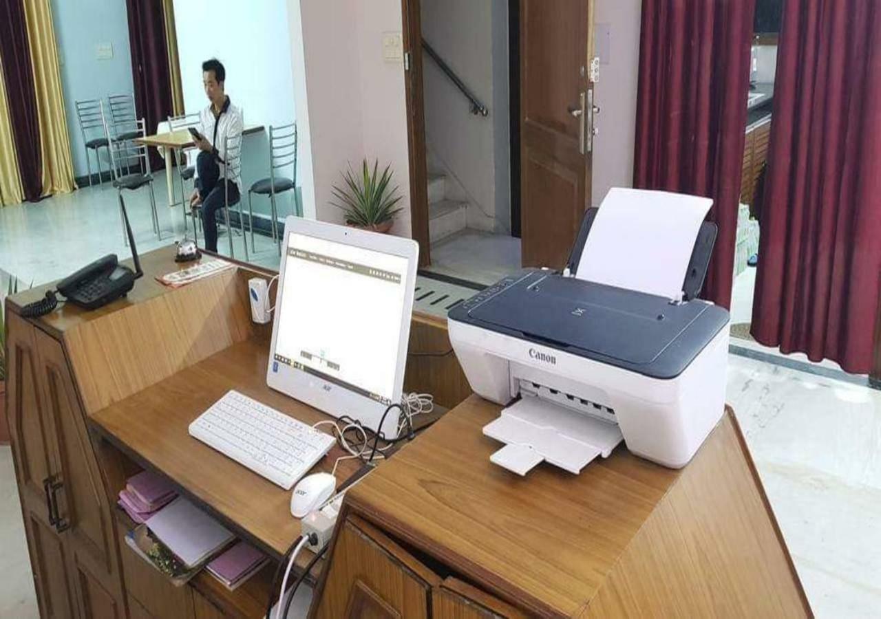 J P Residency Hotell Greater Noida Eksteriør bilde